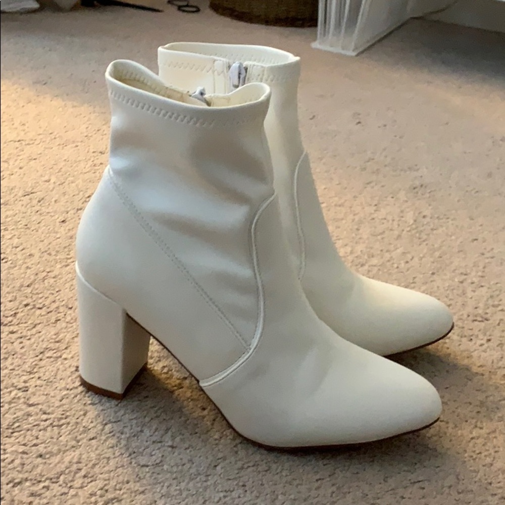 Steve Madden White Leather Booties